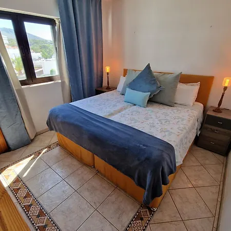 El Surf 3 2 Banos Playa de las Americas (Tenerife)